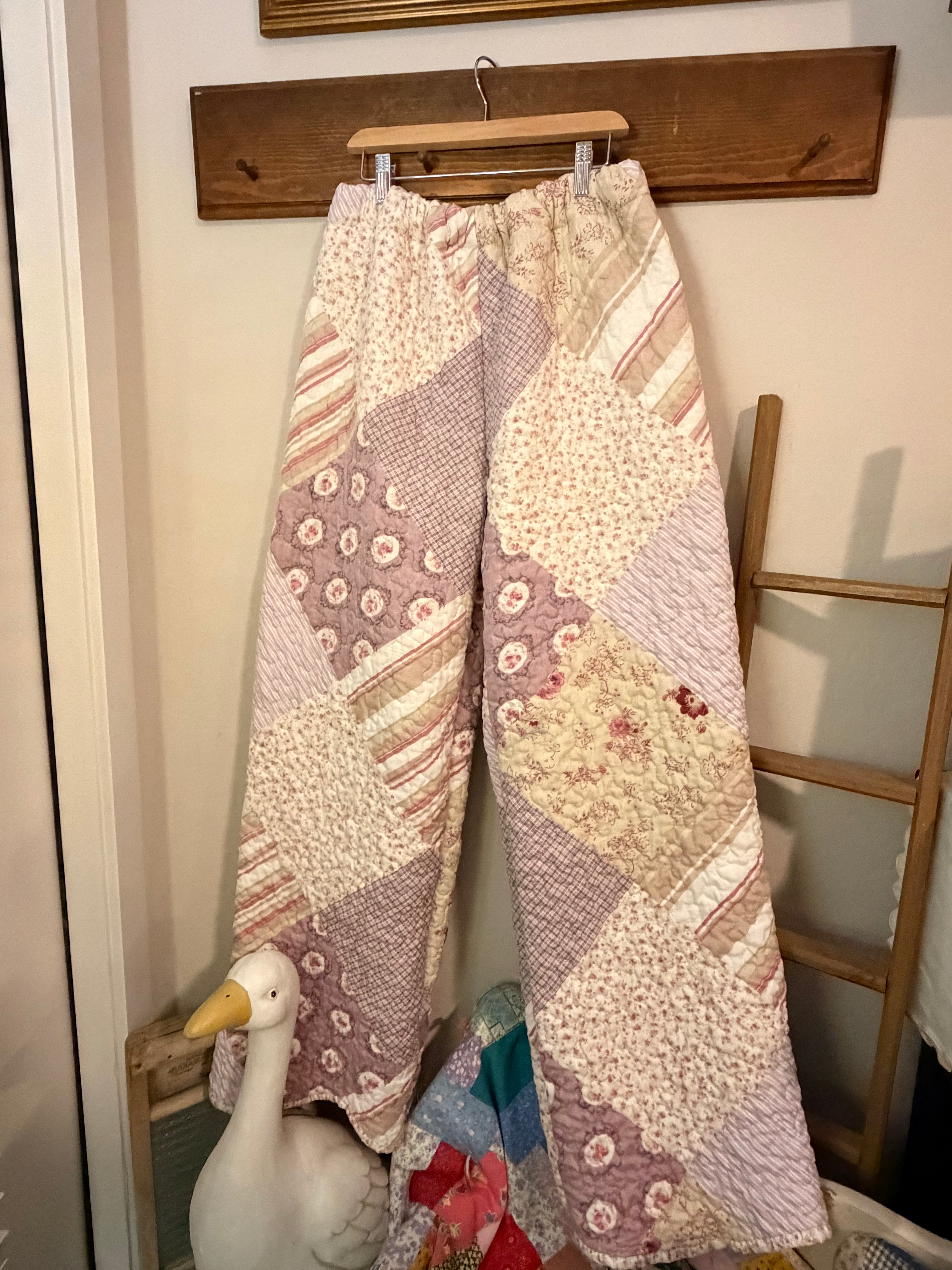 Vintage Quilt Lounge Pants – Size Medium
