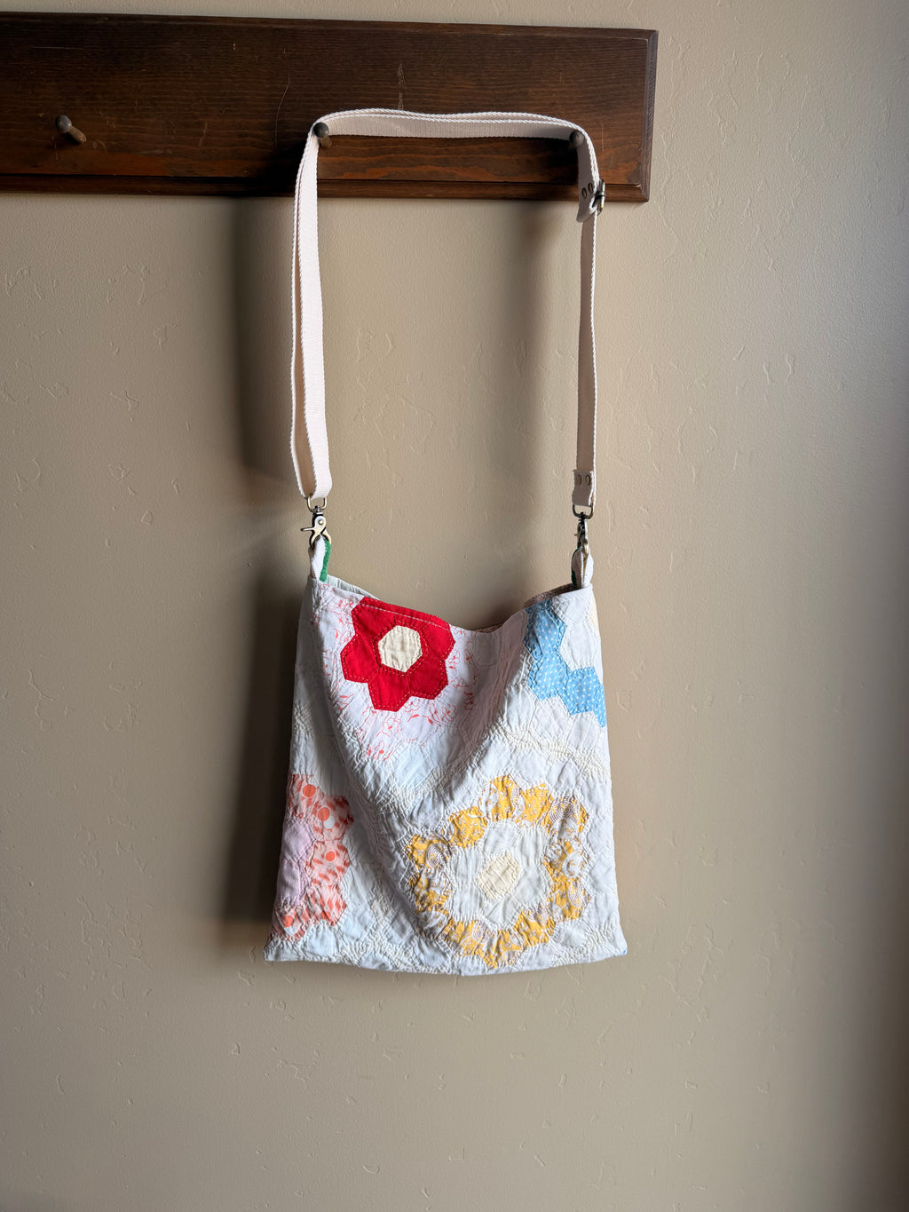 Wildflower Crossbody – Vintage Quilt Bag