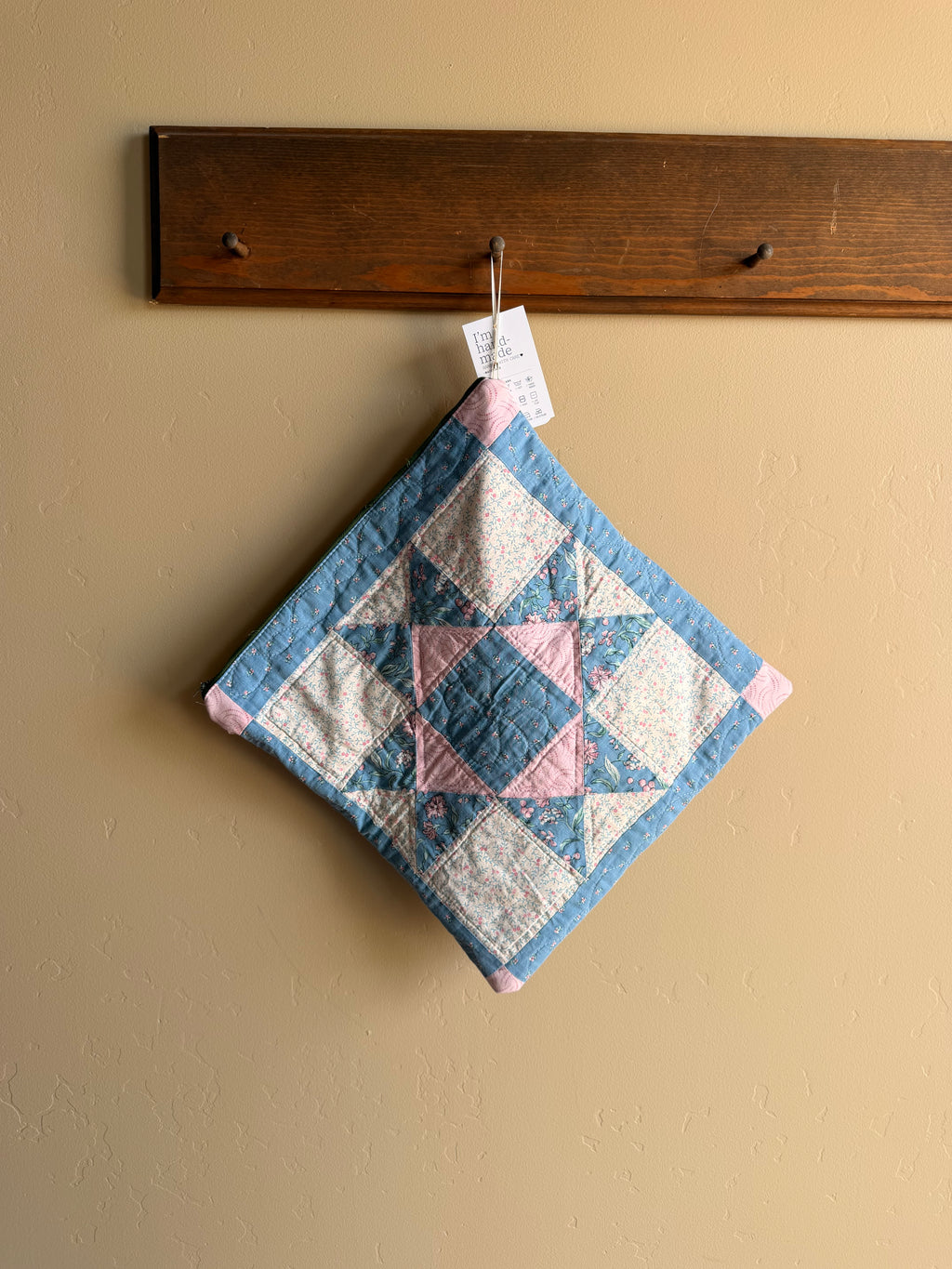 Extra Large Zippered Quilted Tote – Vintage Patchwork Carryall