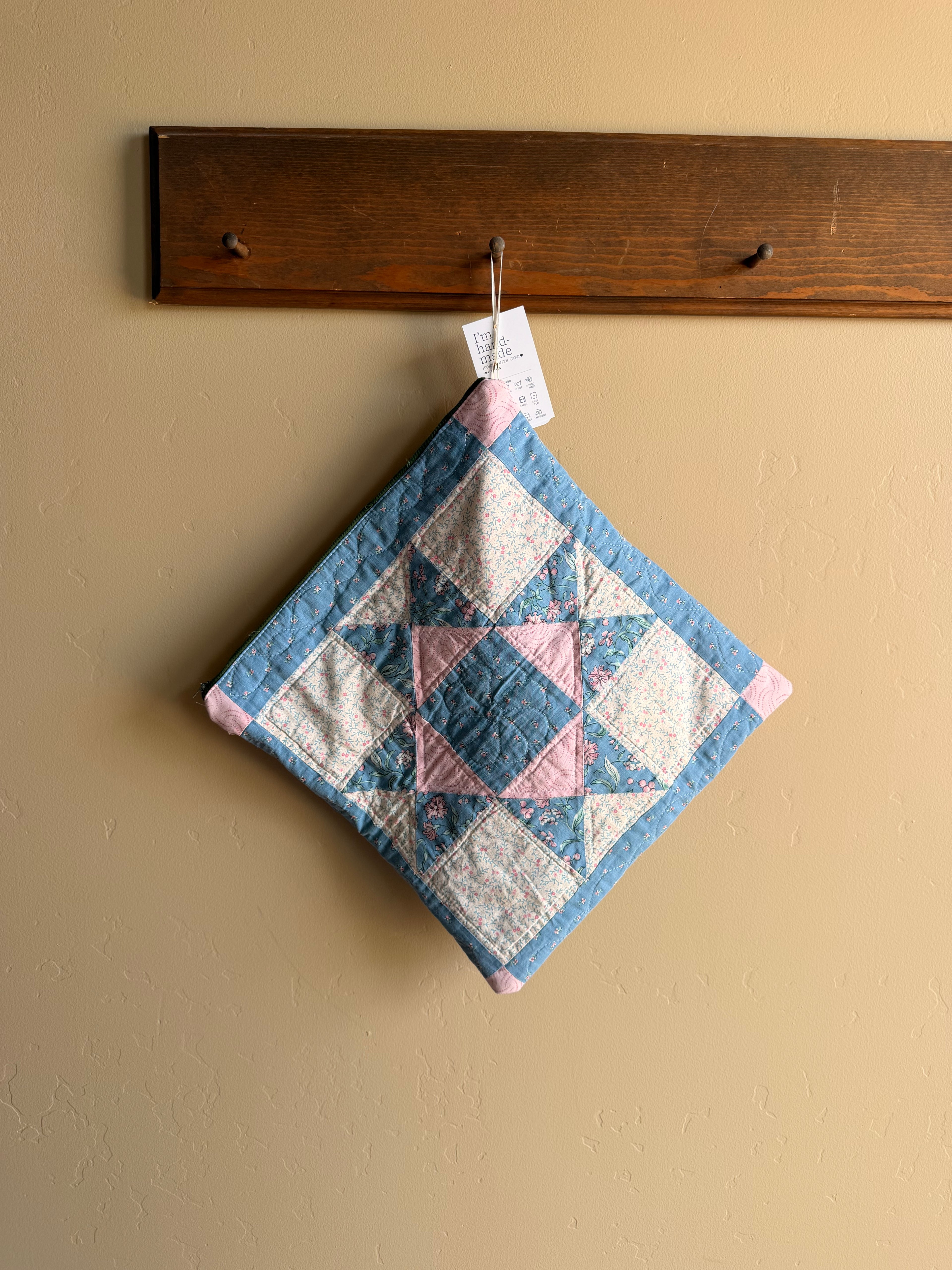 Extra Large Zippered Quilted Tote – Vintage Patchwork Carryall