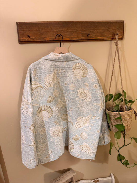 Quilted Seashell Print Jacket — Reversible Coastal Coat | Size L-XL