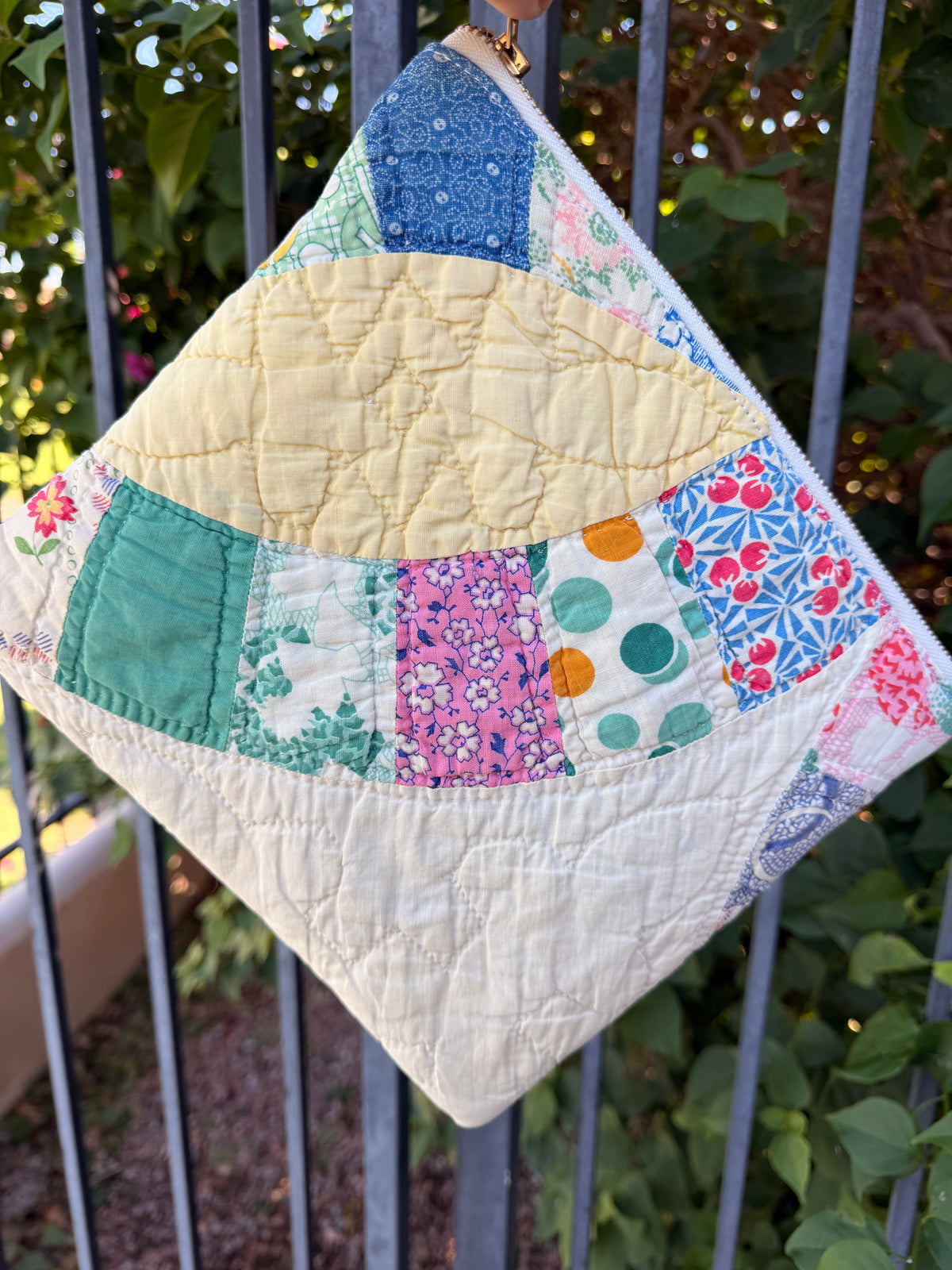 Vintage Patchwork Quilted Zipper Pouch