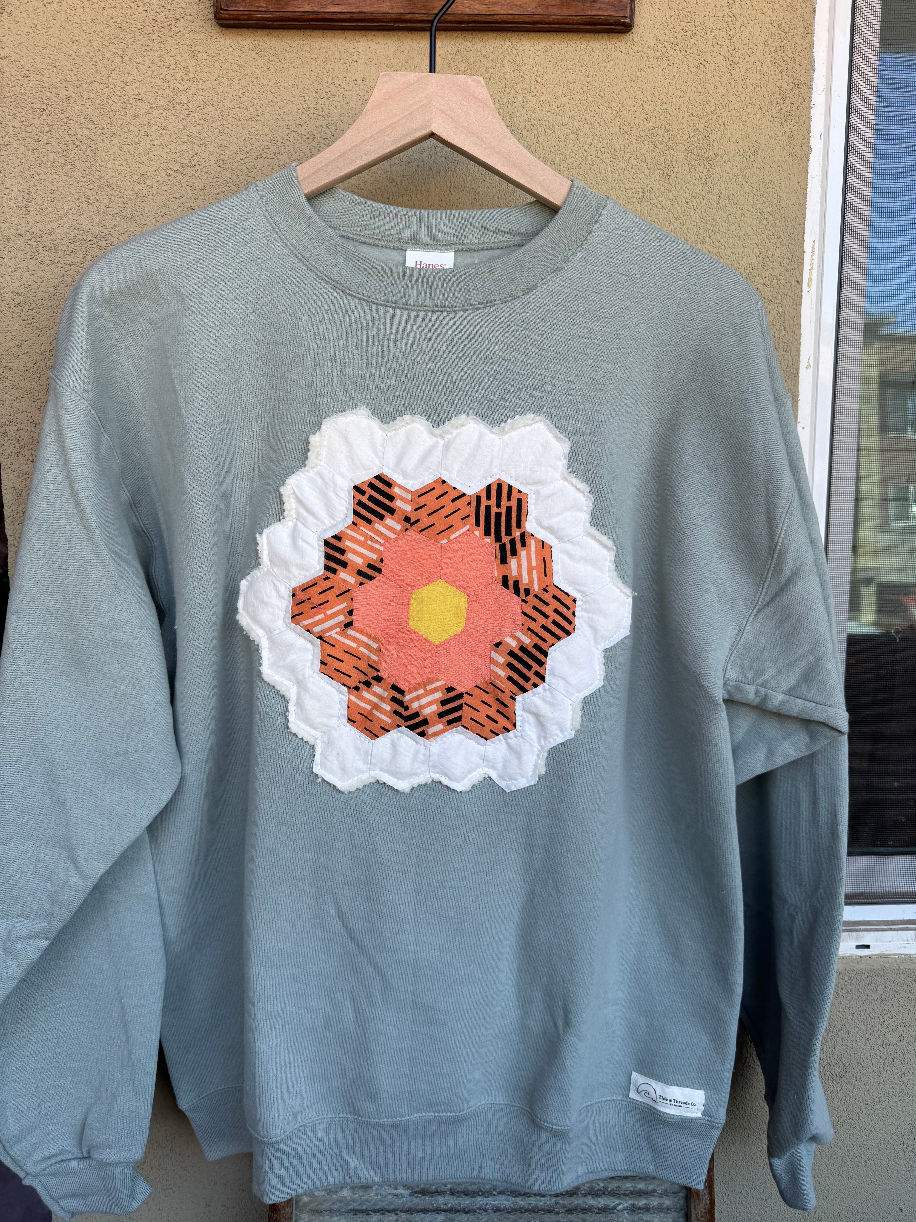 Sunset Bloom Quilt Patch Crewneck – Med.